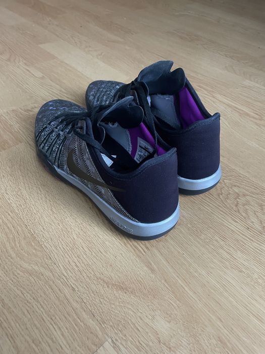 Кросівки Nike 38,5р 24.5см