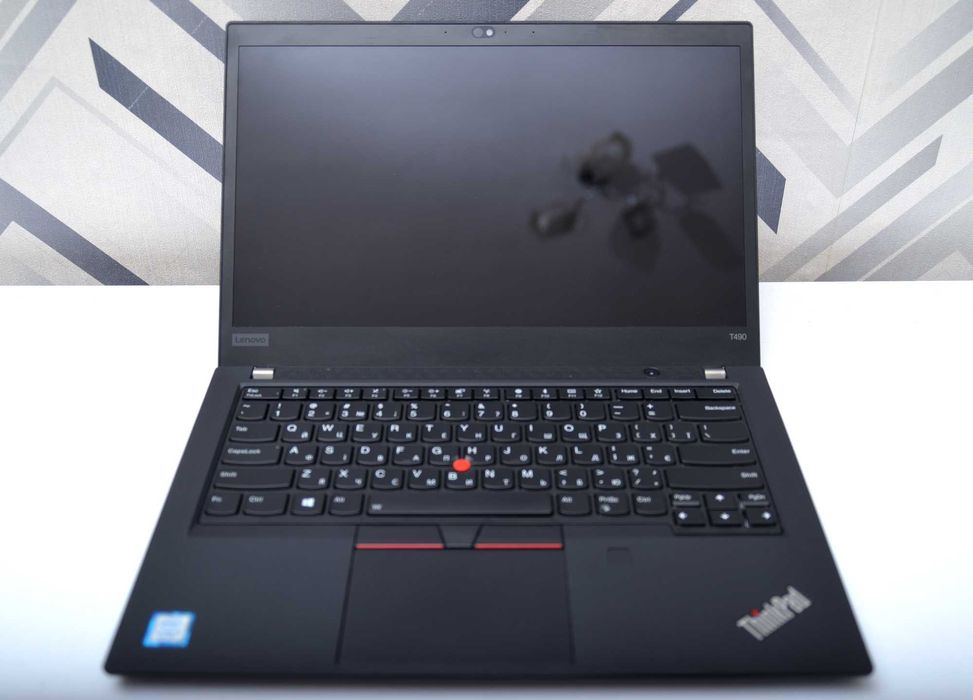 Lenovo ThinkPad T490/ i7-8565U/ 256/512 SSD/ 16 RAM/ 14 fHD ips/ноутбу