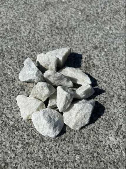 Grys Kryształowy Kamień Ozdobny Błyszczący Opaska Rabata Akwarium