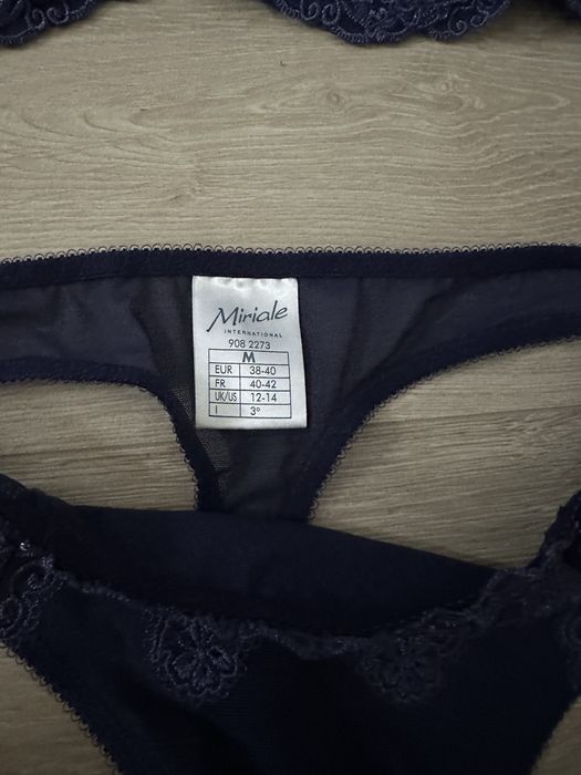 Komplet bielizny Miriale luxury 80B majtki roz. M