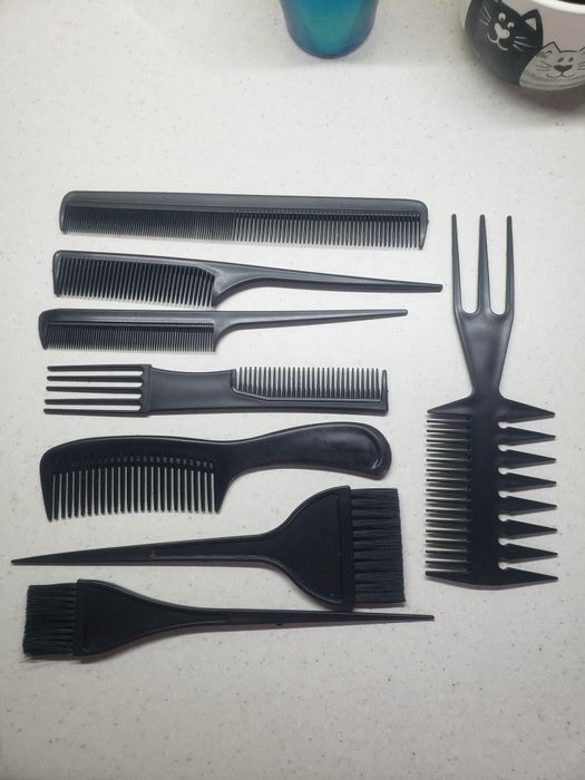 Комплект расчёсок для парикмахеров