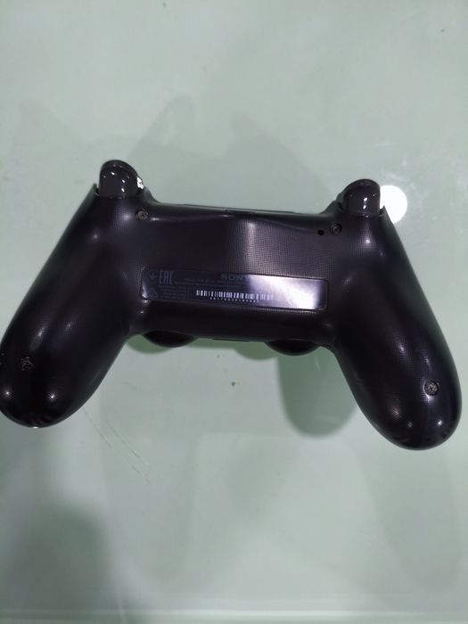 PlayStation 4 em excelente estado!