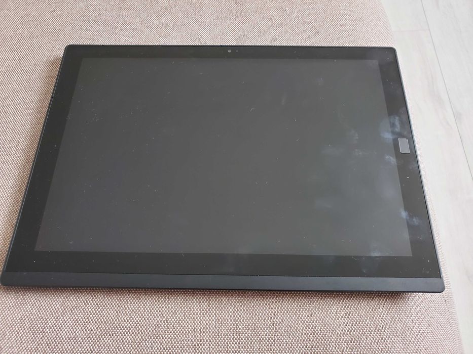 Lenovo ThinkPad X1 Tablet | Intel Core m5-6Y57 8GB RAM 128GB SSD