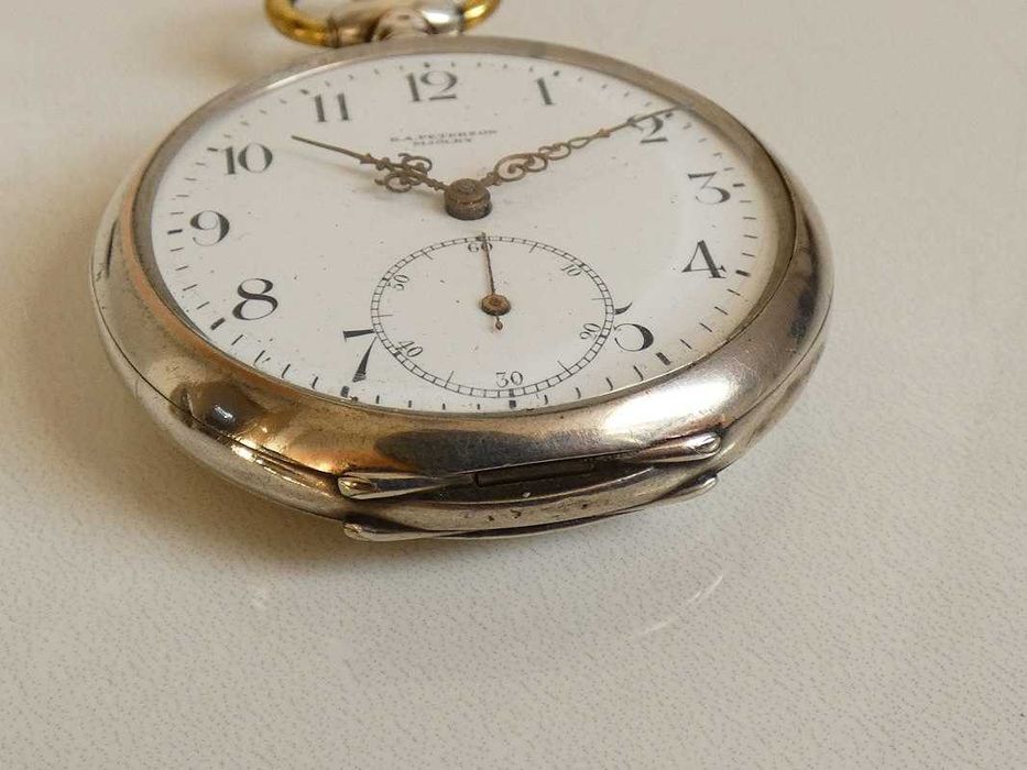 Zegarek kieszonkowy Matador w srebrnej kopercie