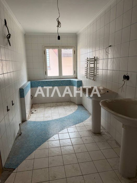 Дворівневе приміщення 221 м², в старому Центрі, вул. Конституційна