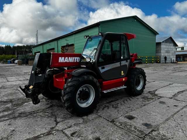 Manitou MLT 845 rok produkcji 2018 wraz z łyżką i chwytakiem do drewna