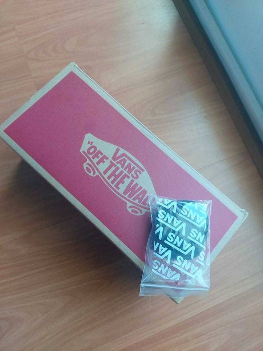 PMA Old Skool True White