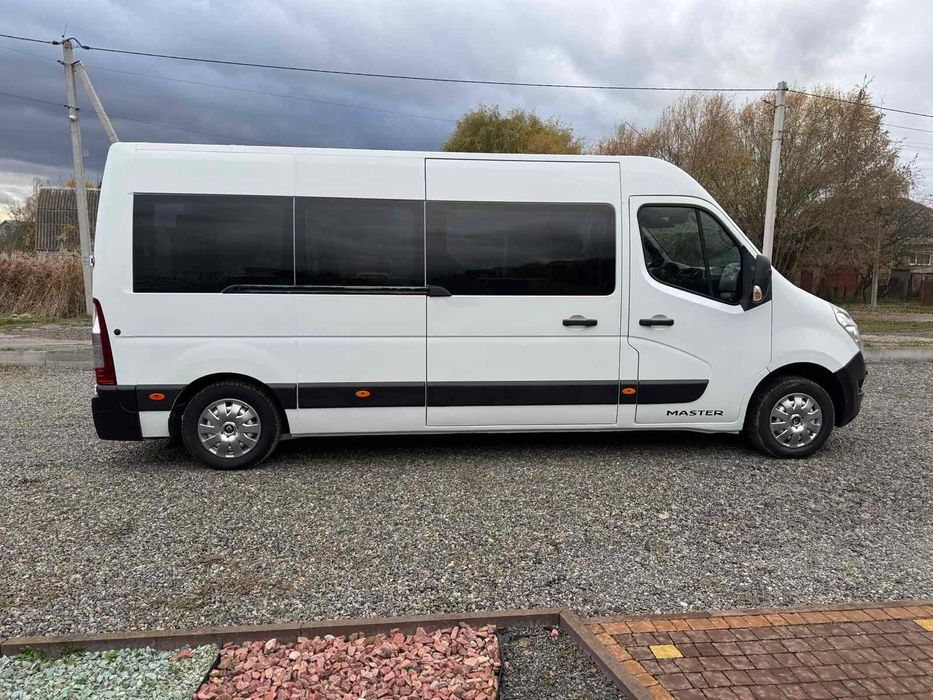Renault Master 2014 пасажир 8+1