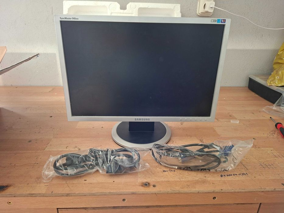 Monitor Samsung SyncMaster 940NW511179479340830720