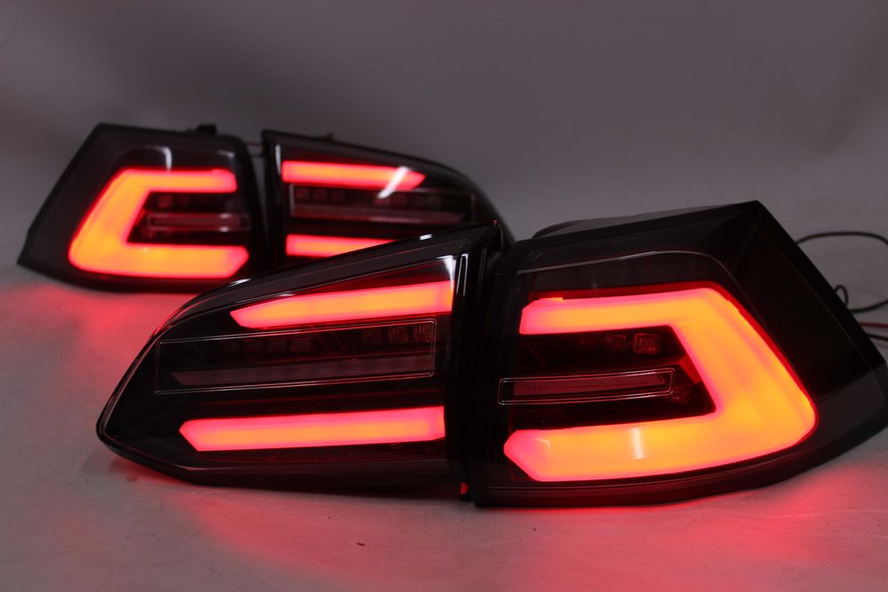 Lampy tył tylne VW GOLF VII 7 17-19 SW KOMBI Dynamiczne LED BAR NEON