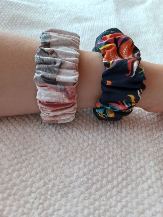 Bransoletki materiałowe