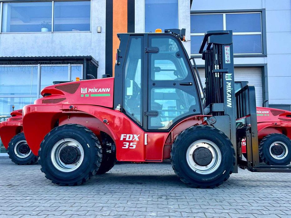 Wózek Widłowy Spalinowy, 3.5T, Terenowy 4x4, Diesel,4.5M, Japan Trak