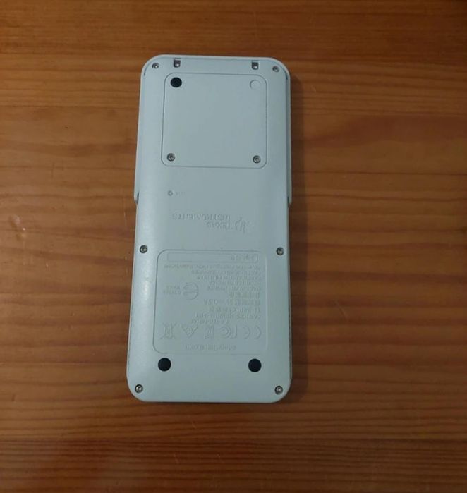 Calculadora gráfica TI-84 Plus CE-T. Texas Instruments