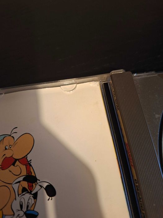 Asterix O Desafio de César para PC em bom estado geral testado Disco e Manual Phillips CD-i