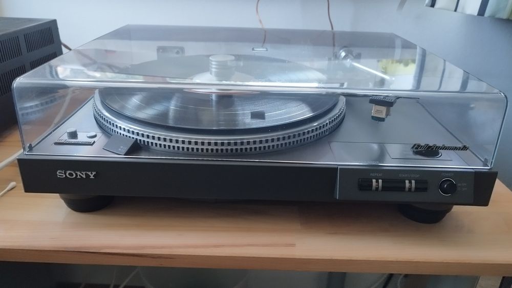 Gramofon Sony ps x 6