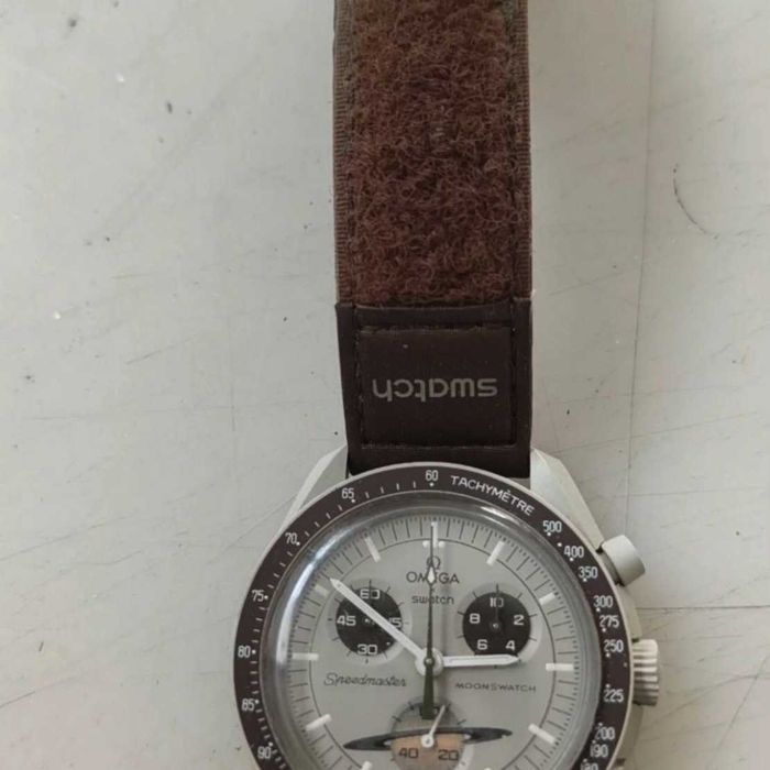 SO33T100 - planeta z pierścieniami