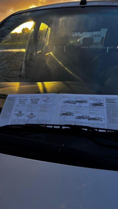 i10 Ano 2011 • 1 dono • AC • Livro de Revisões • Motor 1.1