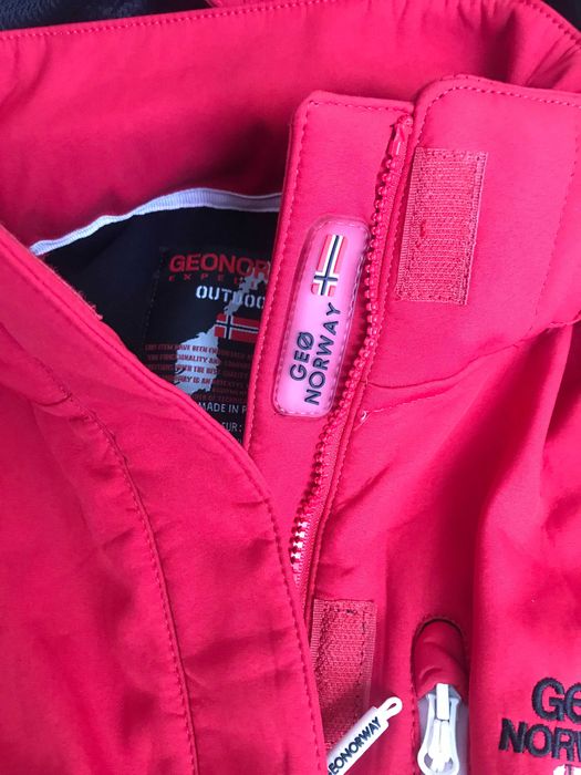 Damski softshell z kapturem firmy Geografical Norway, roz.S
