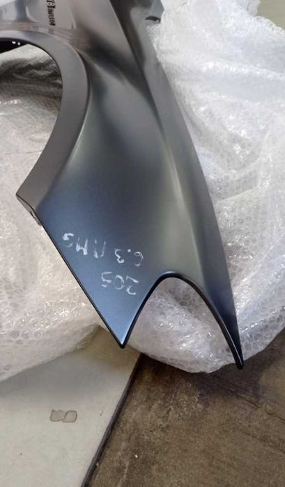 Крило ліве Крыло левое Mercedes W205 AMG 63 6.3 Наявність КУПЕ!!!