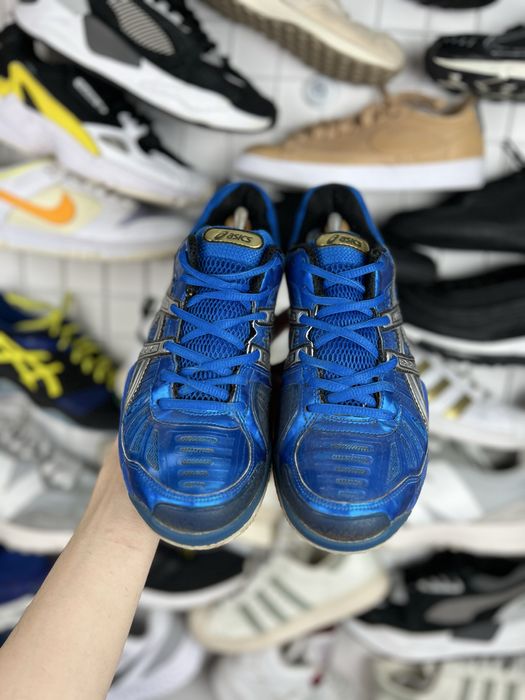 Кроссовки Asics р(40.5)