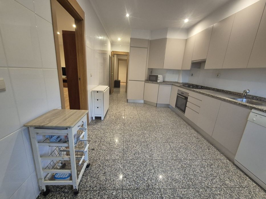 Apartamento T3 para arrendamento