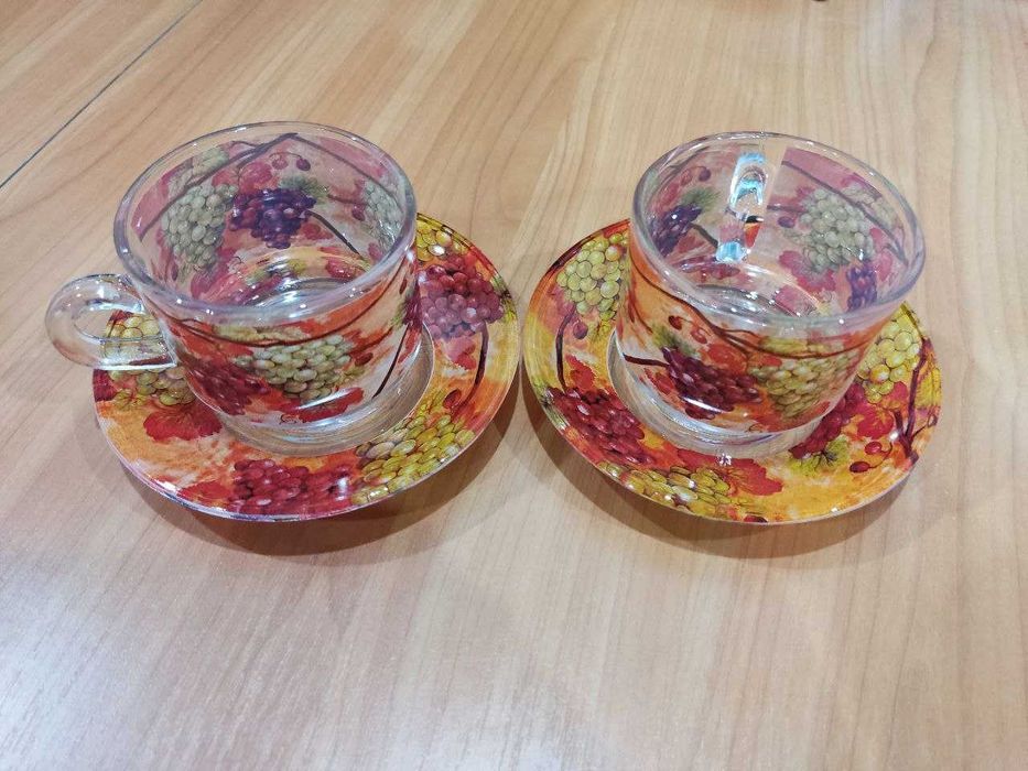чашки с блюдцами (2 шт)
