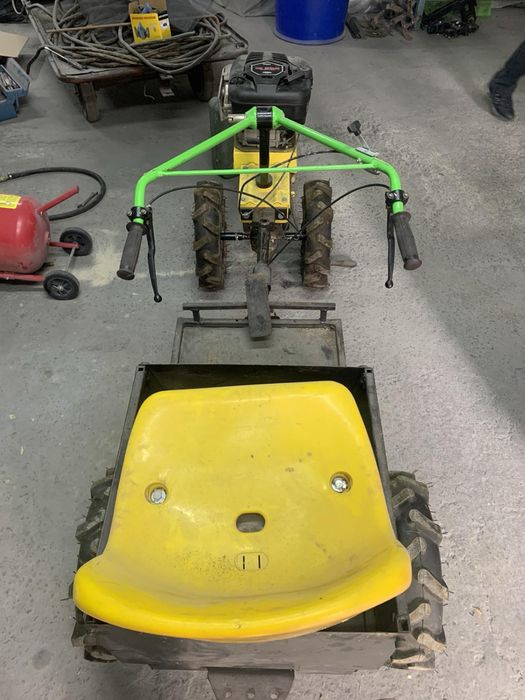 Продам мотоблок briggs & stratton