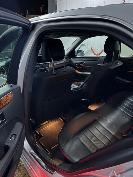 Mercedes e350 w212  2010
