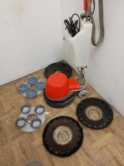 Cykliniarka szorowarka