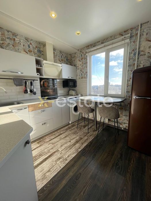 Здам двокімнатну квартиру на Тракторобудівників 128Б