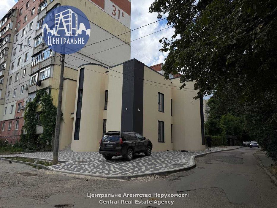 Пропонується в оренду обʼєкт нерухомості для бізнесу.
