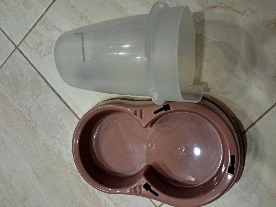 Автопоїлка. Миска пластикова Stefanplast Water 1.5