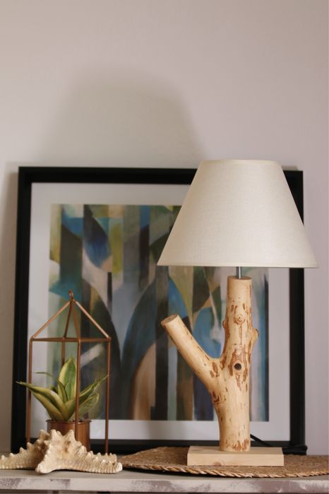 Candeeiros de madeira