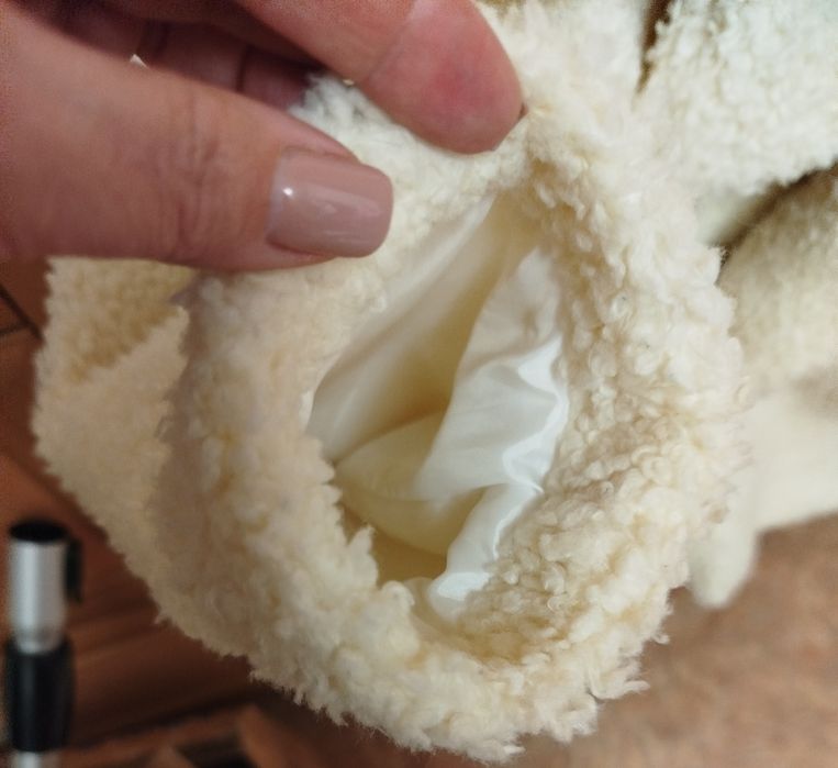 Шубка ,, Тедди '' молочная