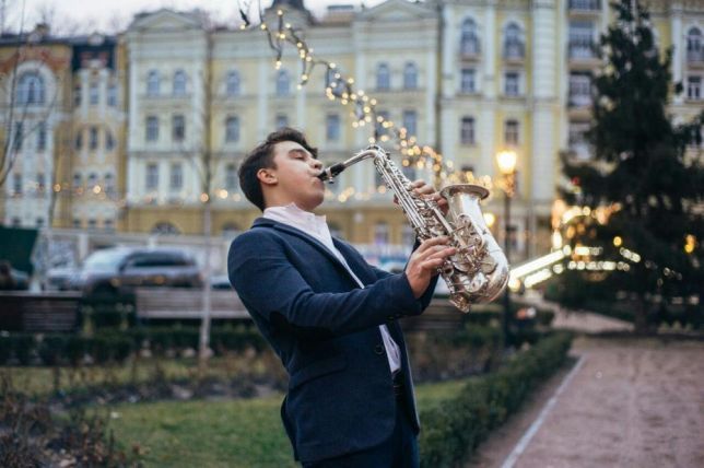 Саксофоніст Роман Борсук