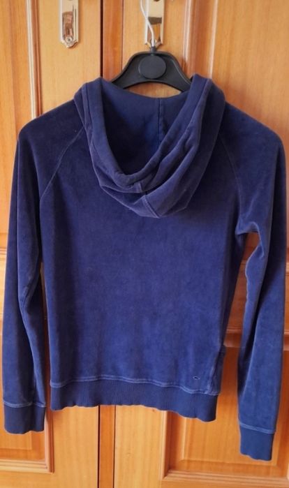 Casaco com Capuz Azul