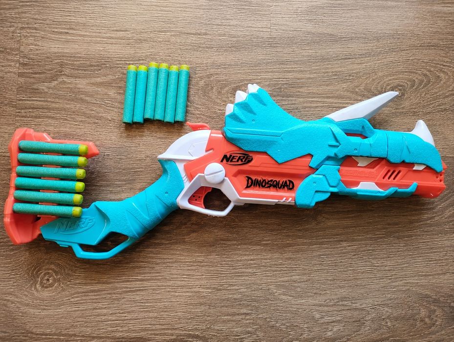 Бластер Нерф Трицерабласт Nerf DinoSquad Tricera