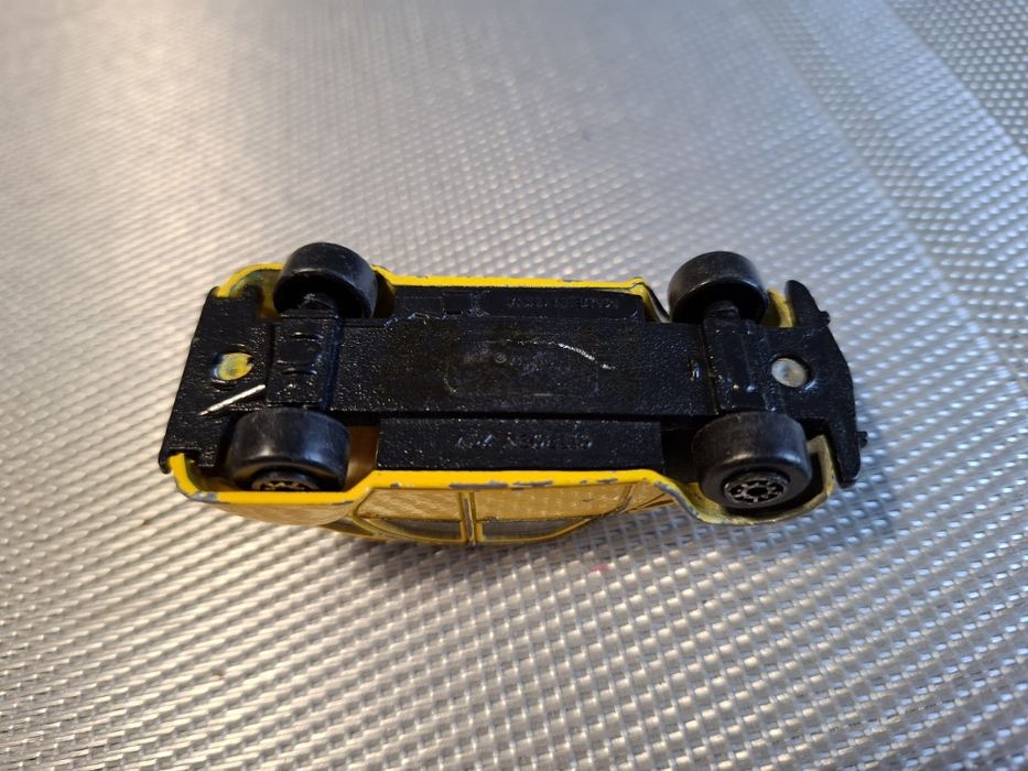 Maisto citroen 2cv skala 1:64