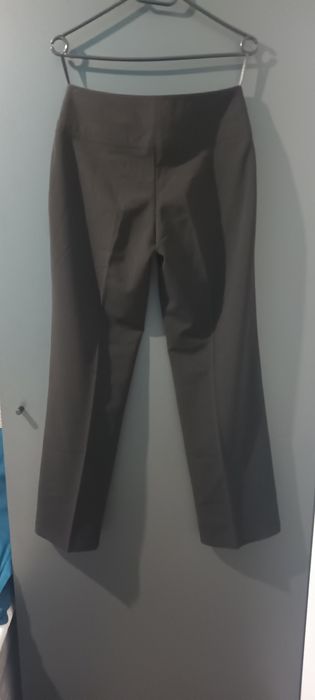 Spodnie materiałowe 38