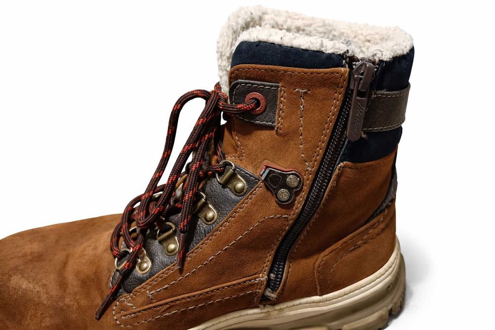 Buty zimowe męskie Mustang ocieplane trapery rozmiar 43 – okazja