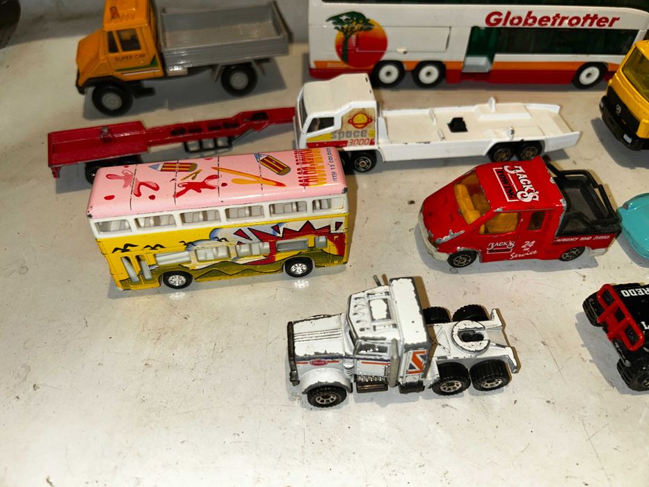 Autka,samochodziki MATCHBOX,Siku,MAJORETTE,Welly - 20 sztuk