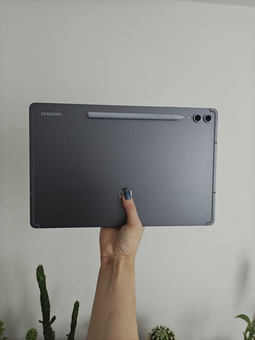 samsung galaxy tab s10+ 5G     12 /256