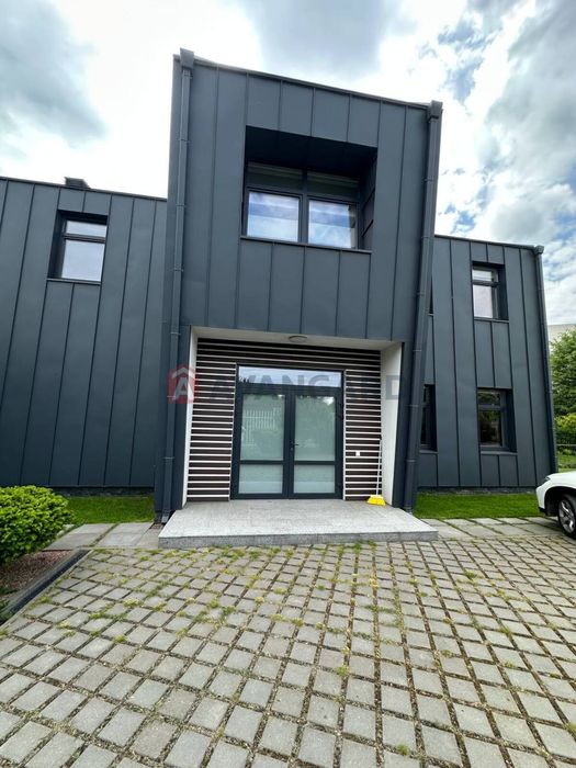 Сучасний маєток у Волоському- простір, комфорт і повна автономія!