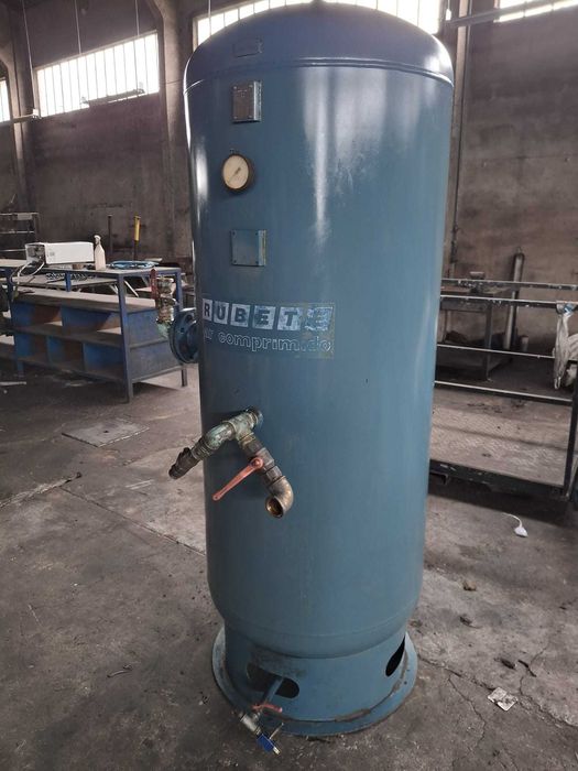 4 Reservatórios Ar Comprimido (1000 litros)