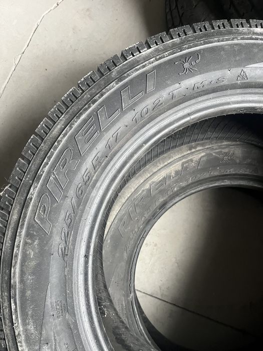 Продам зимові шини R17 та інші. Пари та комплекти. Розміри в описі