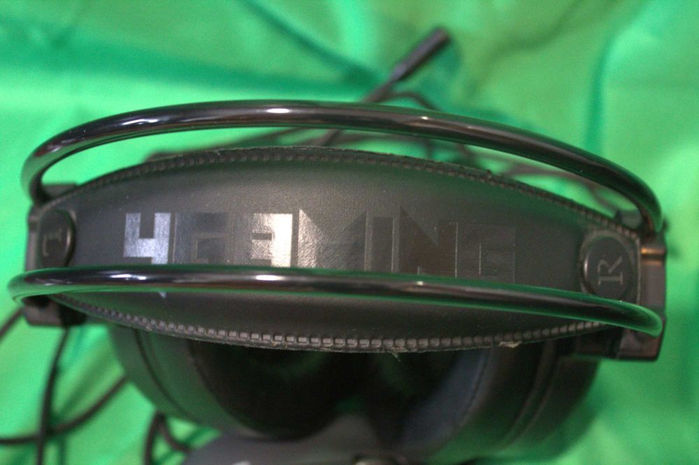 Headset Gaming PRANA RGB – Som 7.1, Iluminação LED, USB