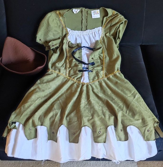 Kostium skrzata z czapka