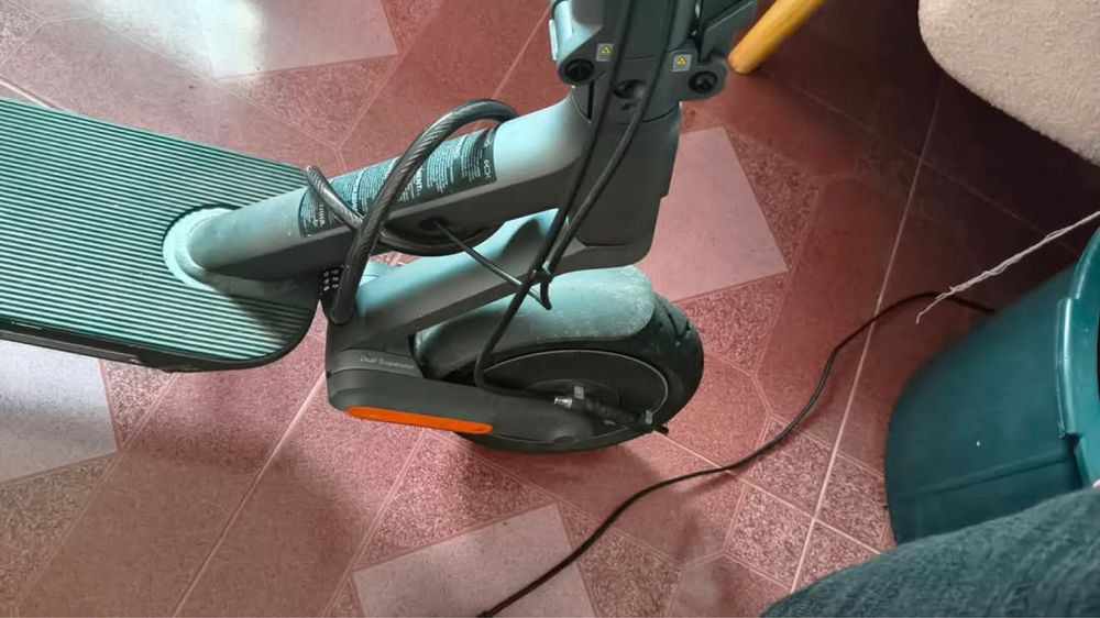 Trotinete XIAOMI Electric Scooter 4 Ultra