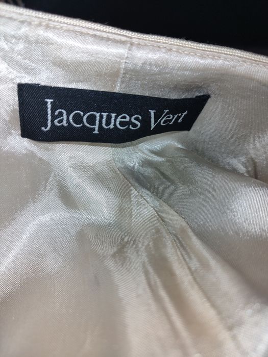 Żakiet czarny z haftem rozmiar XXXL Jacques Vert