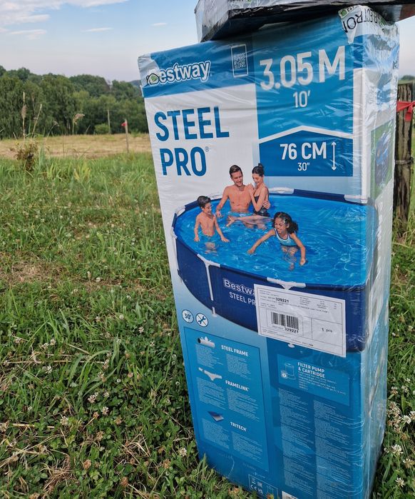 Basen Bestway w zestawie z pokrywą